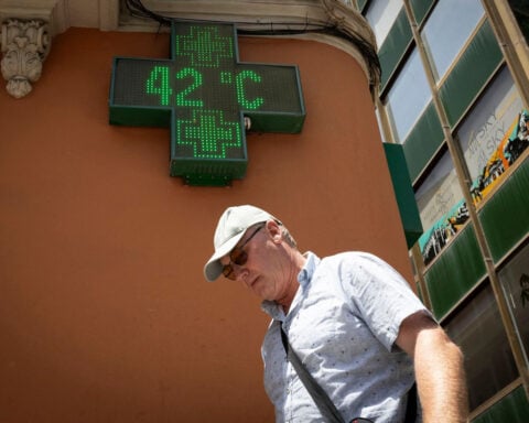 Dozens drown, schools close, heat records set to be annihilated: Europe has a major heat problem and it’s only getting worse