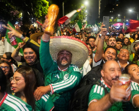 Priced out of World Cup games, Mexican fans take celebrations into their own hands