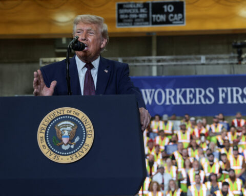Trump tests Rust Belt pitch in Pennsylvania amid Iran, inflation pressures