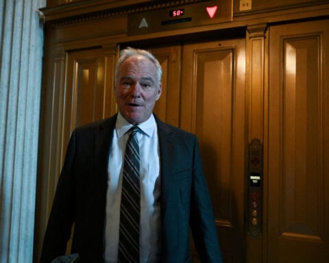 US Senate joins House in voting to halt Iran war, rebuking Trump