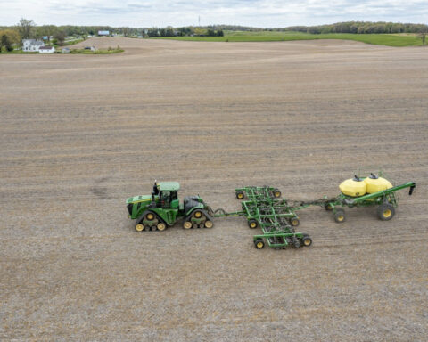War-induced fertilizer shortage may be reducing US soil and water pollution