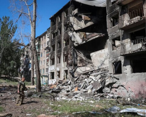 Russia is still inching forward in eastern Ukraine, but experts say claims of progress are exaggerated