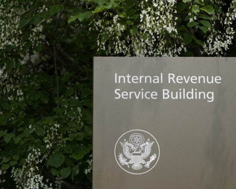 IRS did better than expected in tax season after slashing staff, except on the phone, watchdog says