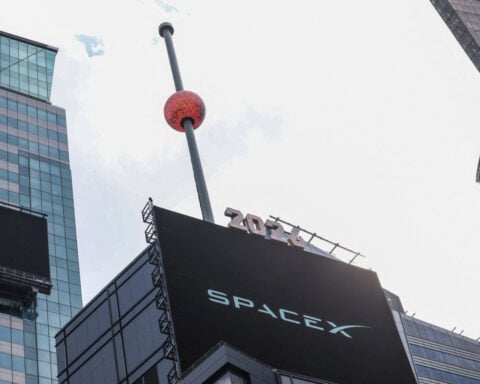 SpaceX short selling bets increase after post-debut share selloff