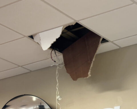 Burglar entered Florida gas station through hole in roof before being caught, employee says