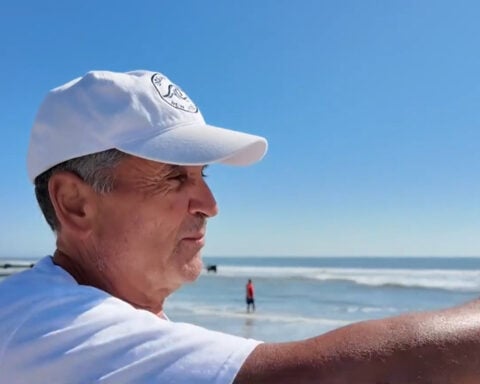 New Jersey man awarded heroism medal remembers saving girl's life from rip current