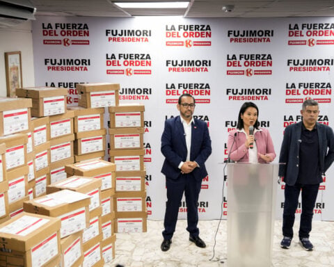 Keiko Fujimori's expected victory returns divisive dynasty to Peru