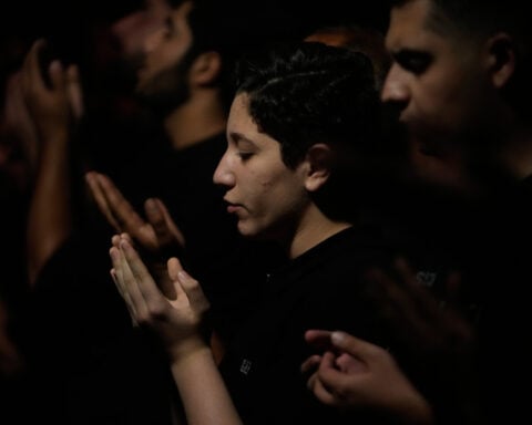 Shiite Muslims collectively mourn to mark Muharram and Ashoura