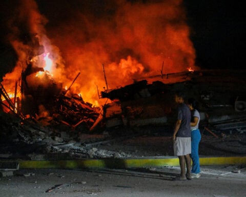 Two major earthquakes strike Venezuela, killing at least 32 and injuring hundreds