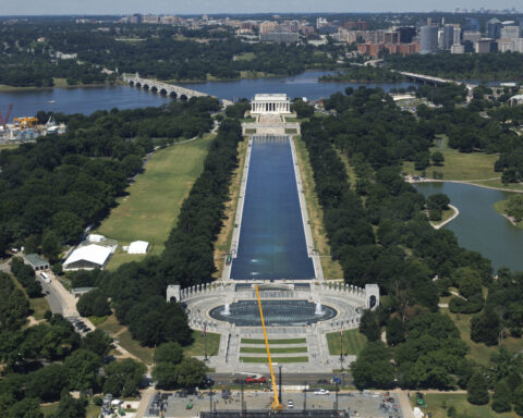Reflecting Pool now under surveillance as Trump blames vandals for green algae