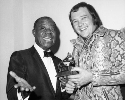 David Clayton-Thomas, powerhouse lead singer of Blood, Sweat & Tears, dead at 84