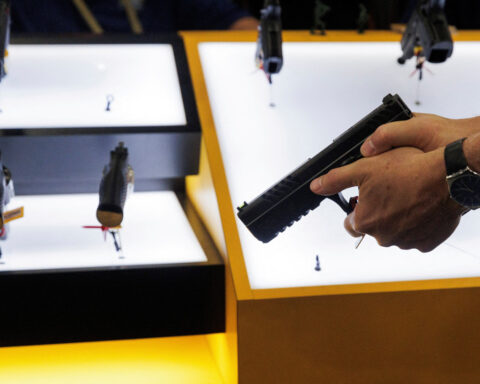 US Supreme Court expands Second Amendment rights, eyes more gun cases