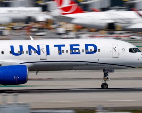 Drone nearly hits United plane landing in Newark, pilot says