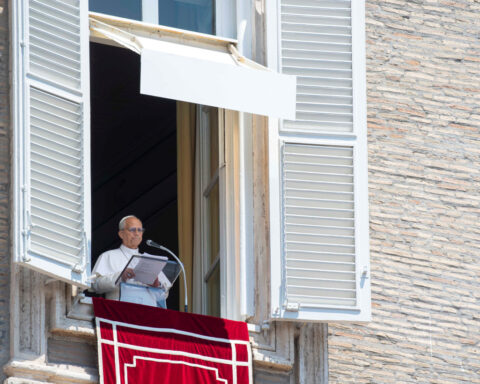 Pope Leo prays for Venezuela quake victims as EU sends emergency aid