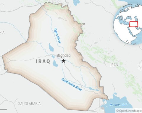 Iraqi officials, including lawmakers, arrested on corruption charges in overnight raid
