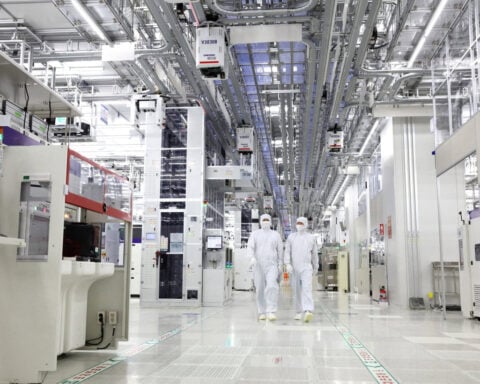 Korea taps Samsung, SK Hynix in $576 billion AI-chip drive to cement global leadership
