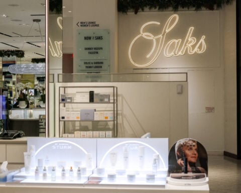 Saks, exiting bankruptcy, bets on high-end luxury to revive sales