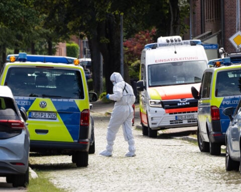 Shooting in northern Germany leaves 6 people dead. Suspected shooter arrested