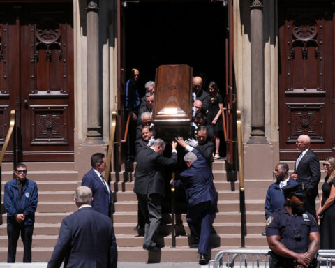 Star-maker Clive Davis honored at funeral that draws Bruce Springsteen, Dionne Warwick and others