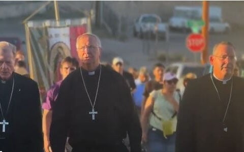 Catholic bishops unite at Nogales border in support of immigrants