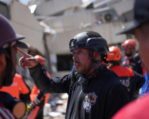 Venezuelans search more earthquake ruins as aftershock rattles rescuers in disaster zone