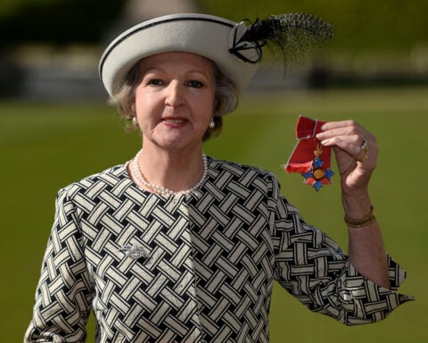 Penelope Keith, star of classic British sitcom 'The Good Life,' dies at 86