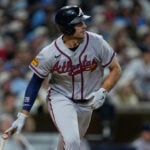 Alonso reaches 500 consecutive games, and Olson is closing in on the Braves' franchise record
