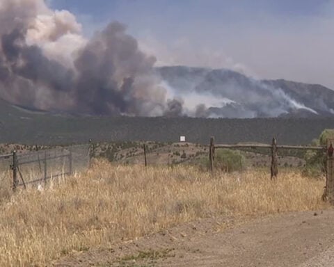 Residents on other side of Cottonwood Fire now prepare for the worst