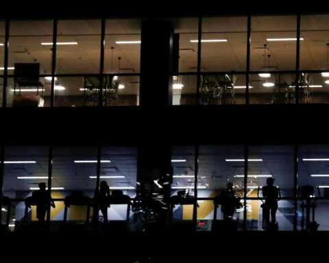 Argentina economic activity grows less than expected in April