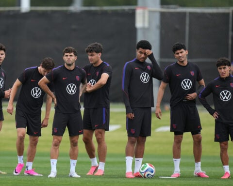 US riding wave of confidence to World Cup knockout rounds after strong start to home tournament