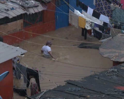 Heavy rains hit Ghana, killing at least 12 in floods