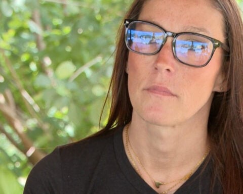 Witness to skydiving plane crash went skydiving again hours after tragedy