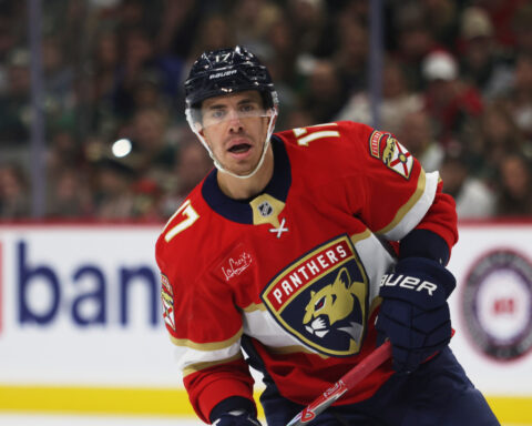 Florida Panthers bring back goaltender Jacob Markstrom in trade; Rangers sign Dorofeyev