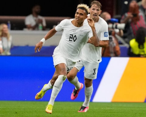 Haaland nets game-winner as Norway wins a World Cup knockout game for 1st time, beating Ivory Coast