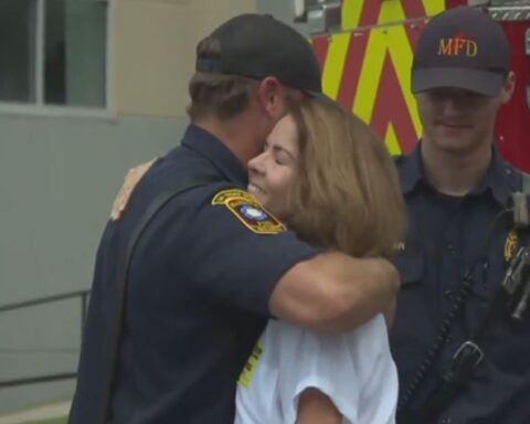 Woman reunites with first responders who saved her after she was hit by lightning