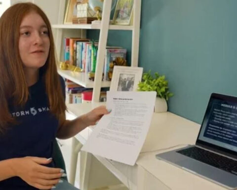 Teen's Storm Smart program teaches hundreds of students hurricane preparedness