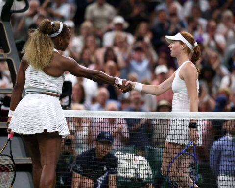 Serena Williams loses Wimbledon first-round thriller, her first singles match since 2022