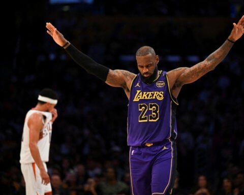 NBA-LeBron thanks Lakers ahead of free agency departure: 'Hope I made a few proud'
