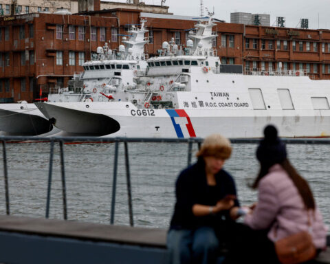 China urges US to handle Taiwan issue 'with utmost caution'
