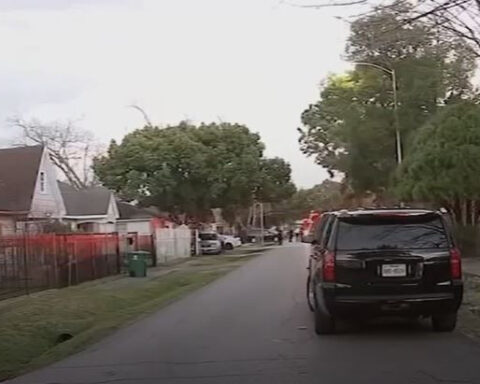 Court rules that family can not sue officer who fired fatal shots in Harding Street raid