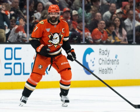 Predators get a jump on free agency by acquiring Mavrik Bourque in a trade with the Stars