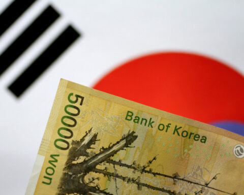 South Korea's currency chief says in talks with Japan, allies