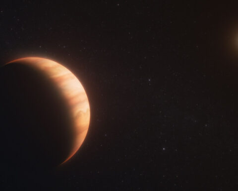 Planet found orbiting a dead star could preview what will happen to our solar system