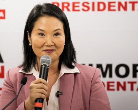Moody's expects Fujimori's government in Peru to boost investor confidence