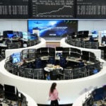 Stocks shake it off