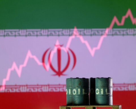 Iran exploring oil sales to Japan, buyers seek longer sanctions waiver, sources