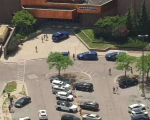 2 dead, 1 injured in shooting at Fairlane Town Center in Dearborn, Michigan, police say