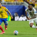 Jhon Arias scores and Colombia beats Ghana 1-0 to reach the World Cup Round of 16