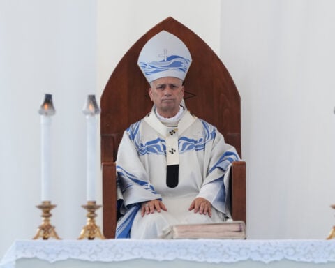 Pope visits US ambassador on July 4 after prayers at Lampedusa cemetery for migrant victims