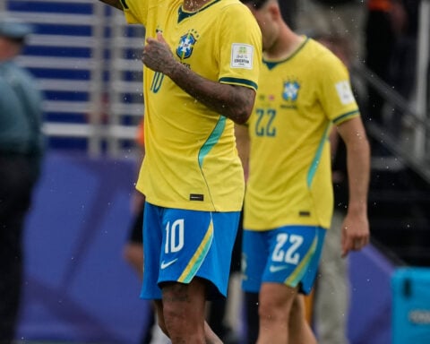 Erling Haaland scores twice to beat Brazil, send Norway into World Cup quarterfinals for 1st time